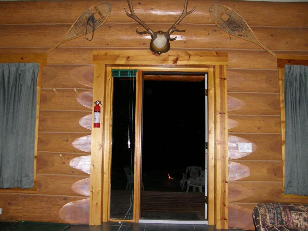 Villa Yoho Chalets Golden Zimmer foto
